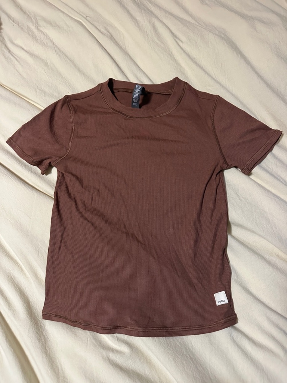 Vuori pose t shirt